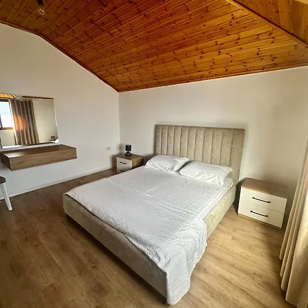 Mera 2 Apartament Tirana